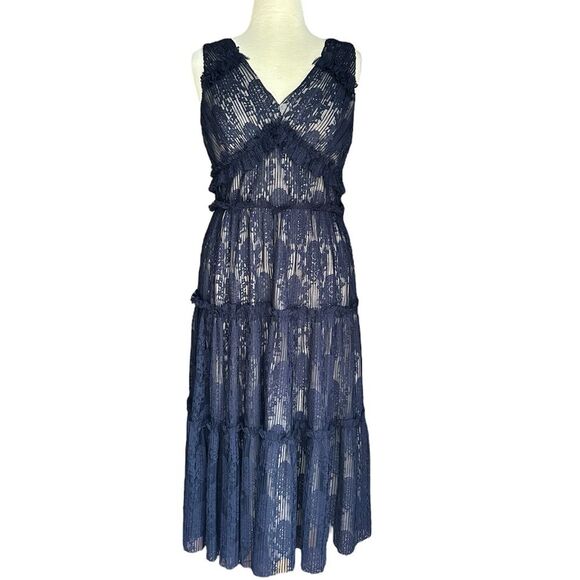 Maggy London Women's Petite Pleat Lace Tiered Cocktail Dress, Galaxy Blue Size 6 - Picture 2 of 9